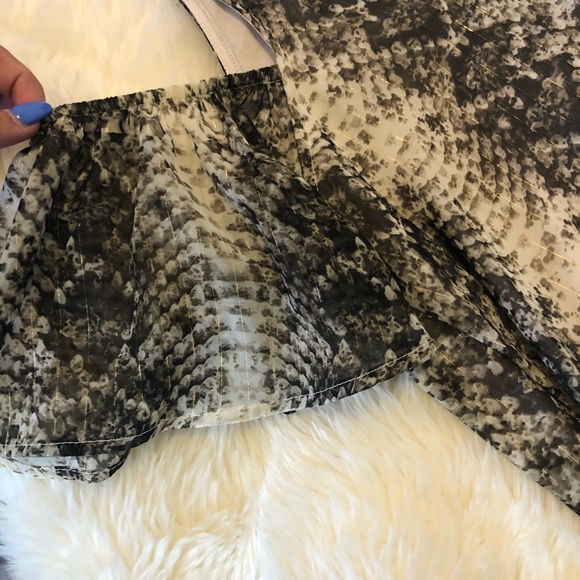 Snake skin print dress - Picture 3 of 6